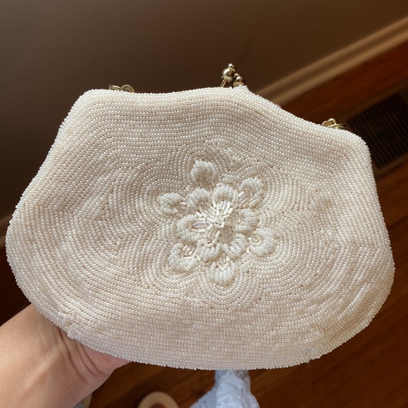 Vintage Delill Beaded Handbag White - Picture 4 of 15